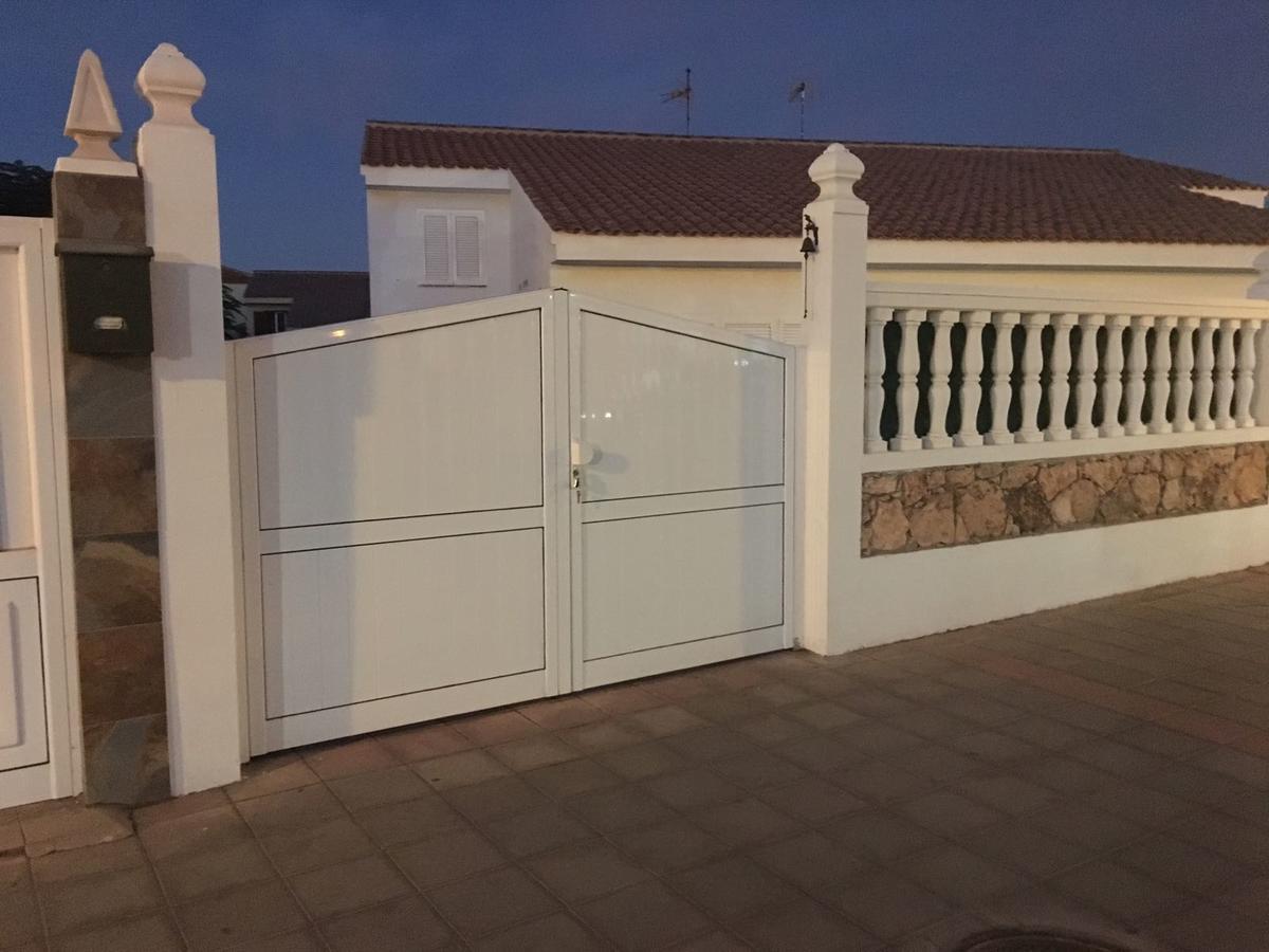 Вилла Urbanizacion Cordoba Коральео Экстерьер фото